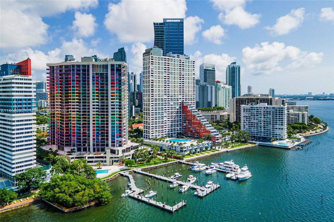 Recently Sold: $480,000 (0 beds, 1 baths, 717 Square Feet)