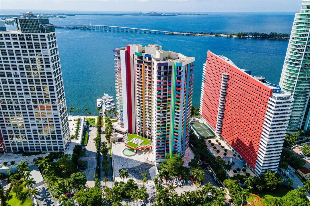 Recently Sold: $480,000 (0 beds, 1 baths, 717 Square Feet)