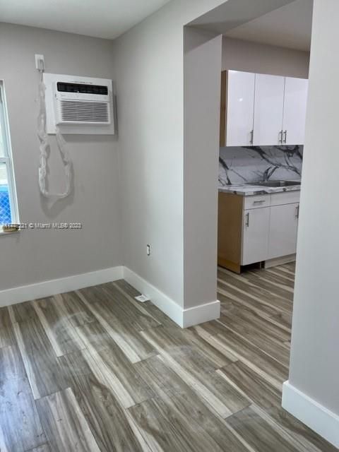 Недавно арендовано: $2,800 (3 спален, 1 ванн, 2354 Квадратных фут)