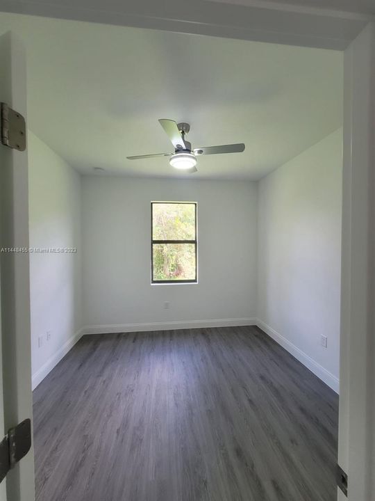 Recently Rented: $2,600 (3 beds, 2 baths, 1588 Square Feet)