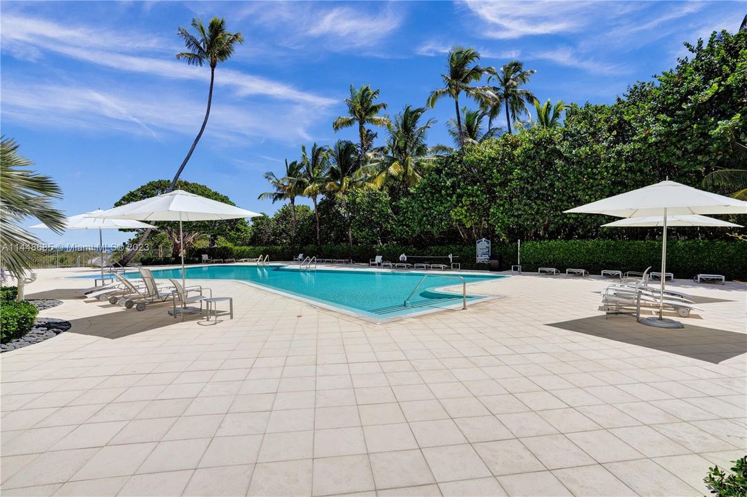 Vendido Recientemente: $1,150,000 (1 camas, 1 baños, 950 Pies cuadrados)