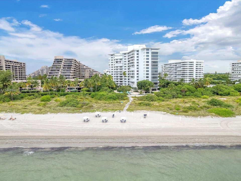 Vendido Recientemente: $1,150,000 (1 camas, 1 baños, 950 Pies cuadrados)