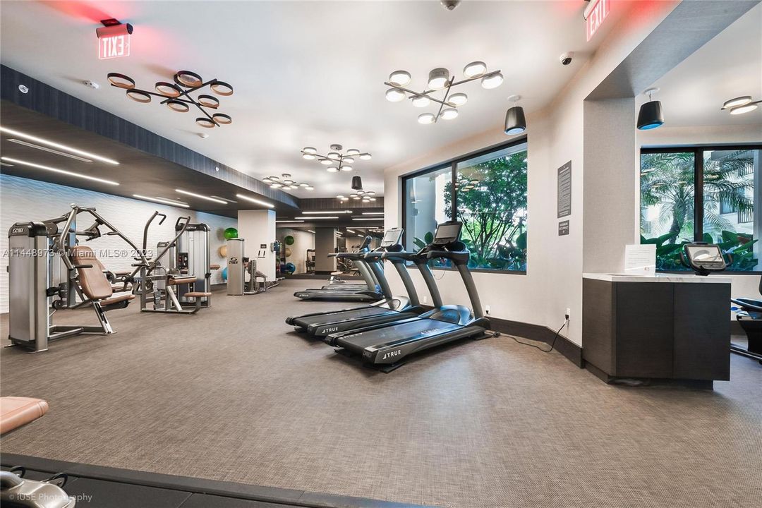 最近售出: $985,000 (2 贝兹, 2 浴室, 1100 平方英尺)