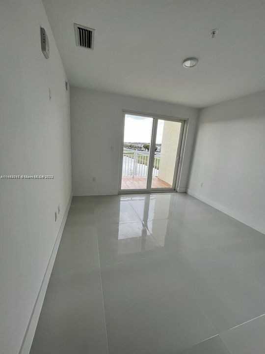 Recently Rented: $3,000 (2 beds, 2 baths, 0 Square Feet)