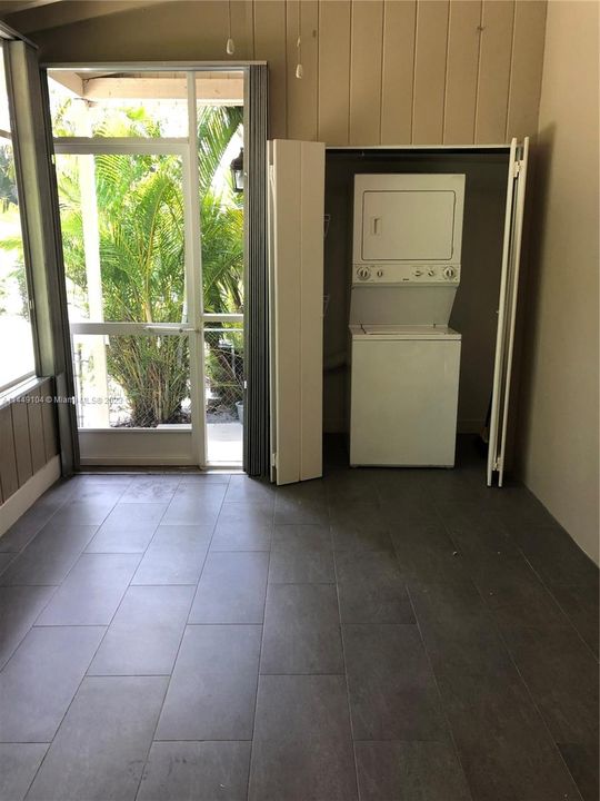 Recently Sold: $1,500,000 (0 beds, 0 baths, 1964 Square Feet)