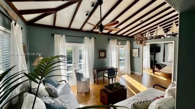 最近租的: $4,700 (3 贝兹, 1 浴室, 1250 平方英尺)