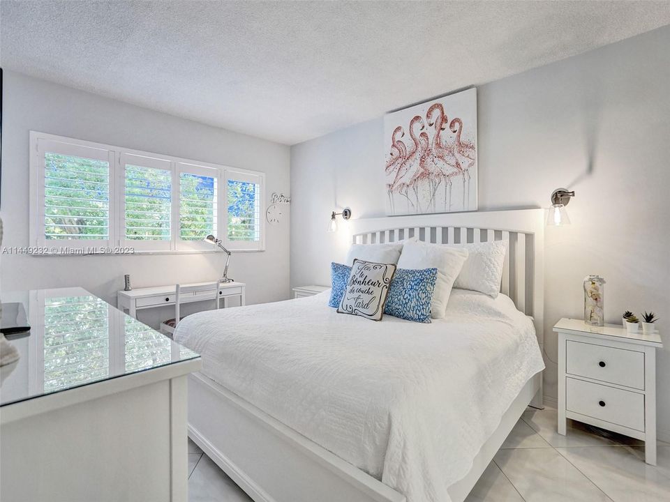 Recently Sold: $160,000 (1 beds, 1 baths, 672 Square Feet)