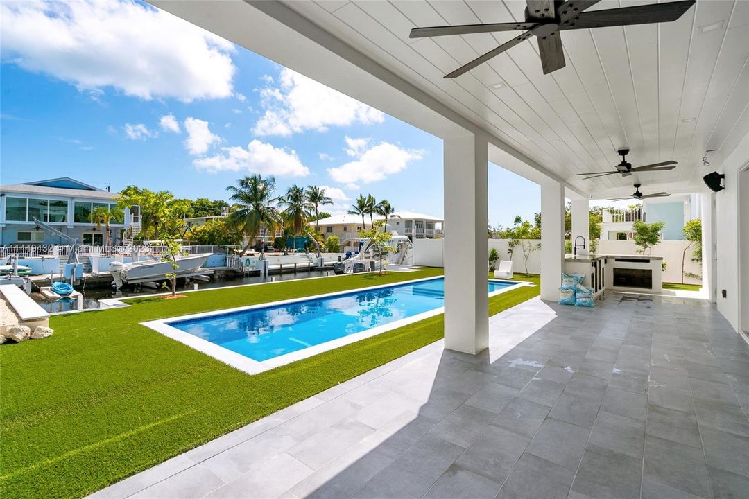 Recently Sold: $2,777,000 (4 beds, 3 baths, 0 Square Feet)