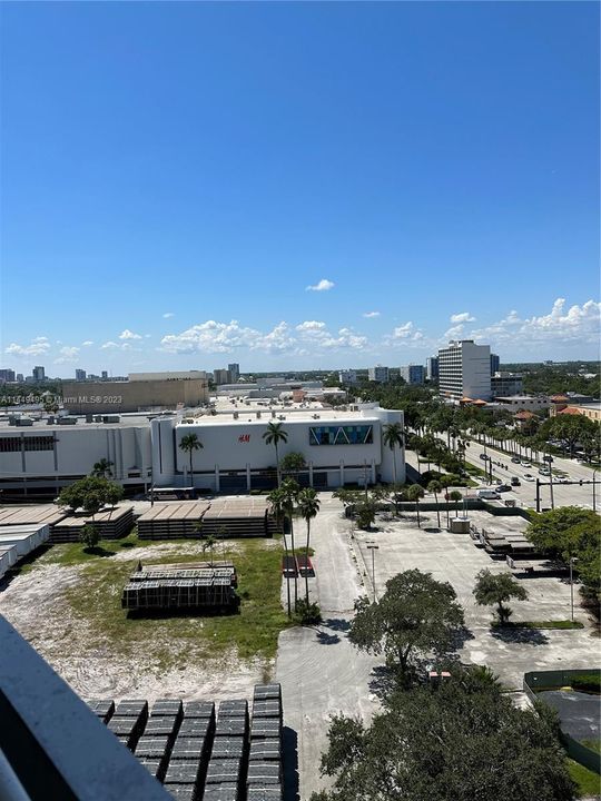 Недавно продано: $183,000 (1 спален, 1 ванн, 586 Квадратных фут)