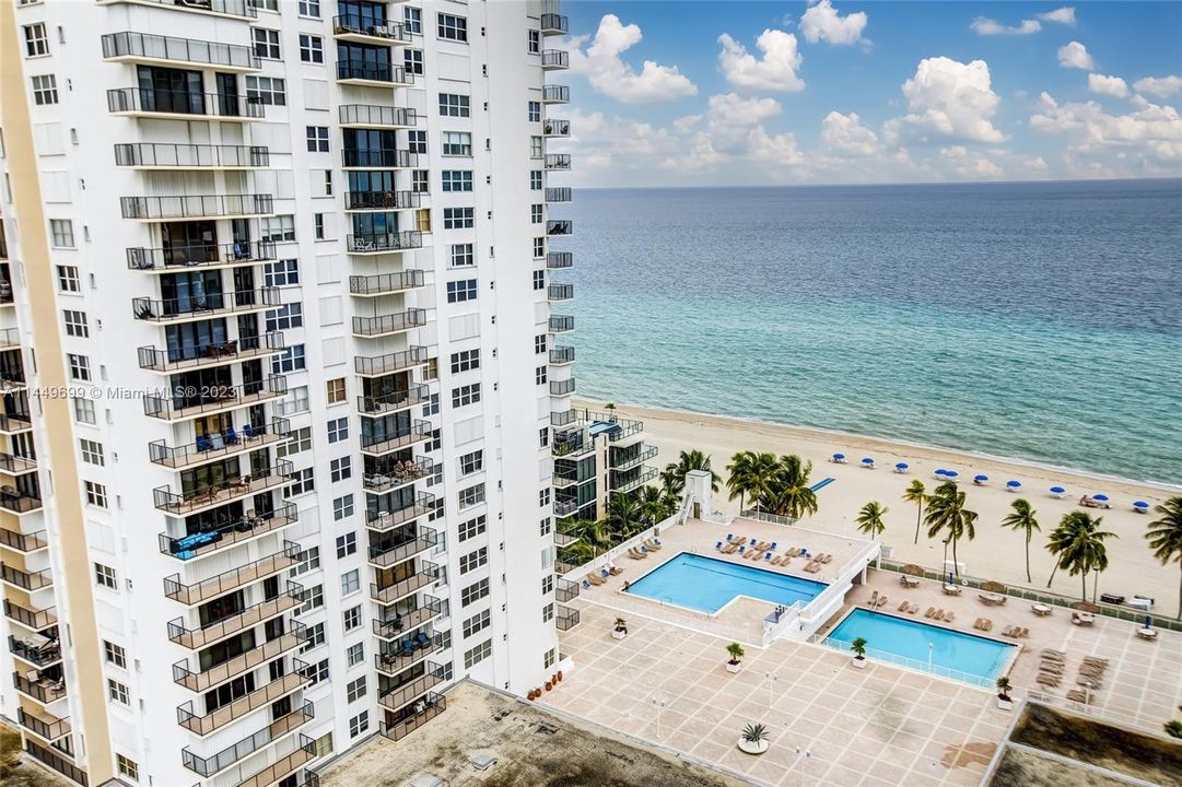 Недавно продано: $459,000 (2 спален, 2 ванн, 1250 Квадратных фут)