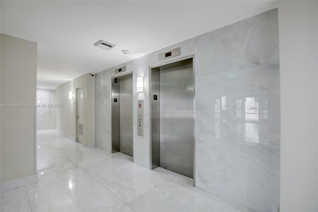 Недавно продано: $459,000 (2 спален, 2 ванн, 1250 Квадратных фут)