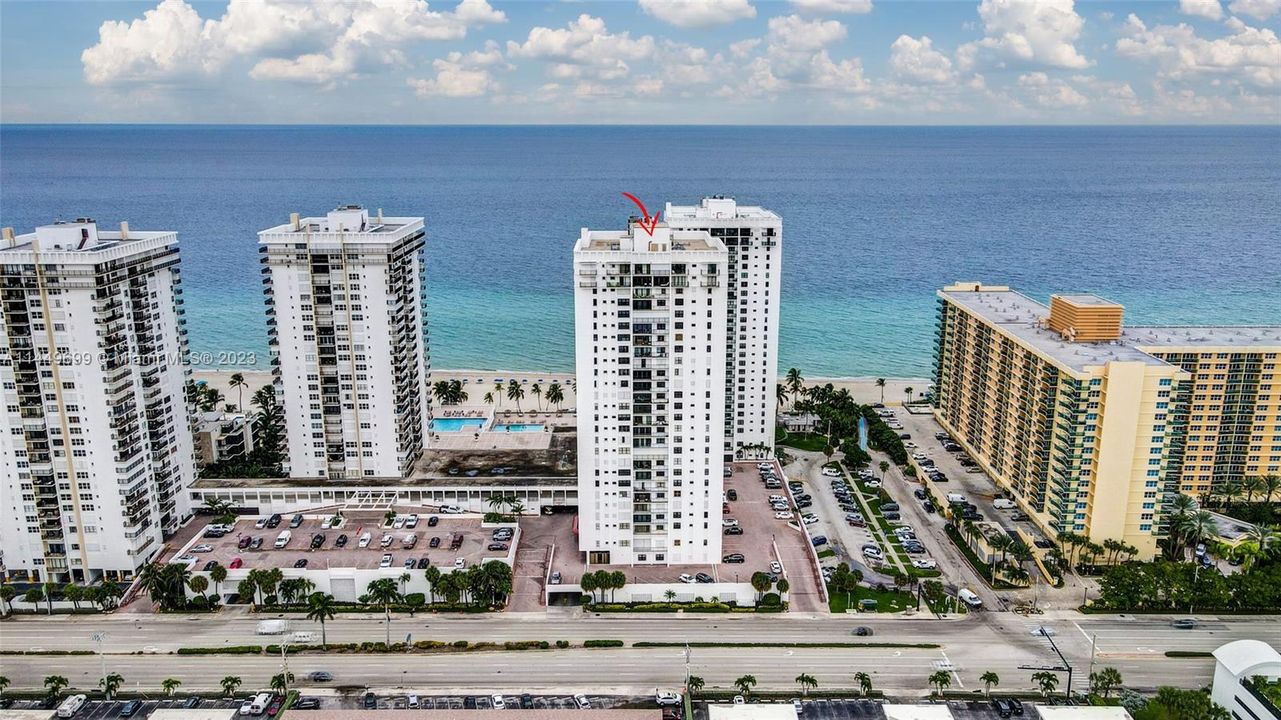 Недавно продано: $459,000 (2 спален, 2 ванн, 1250 Квадратных фут)