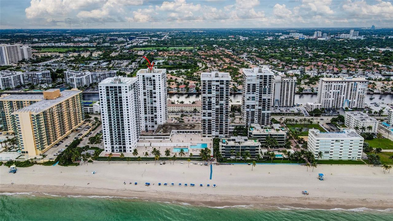 Недавно продано: $459,000 (2 спален, 2 ванн, 1250 Квадратных фут)