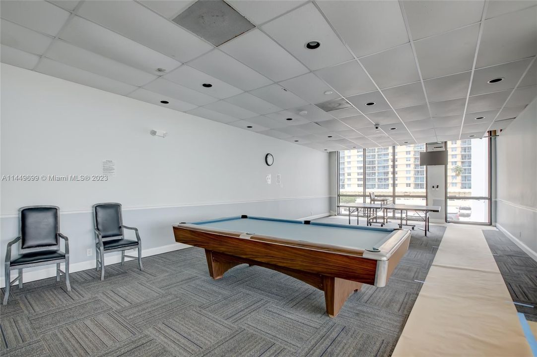 Недавно продано: $459,000 (2 спален, 2 ванн, 1250 Квадратных фут)