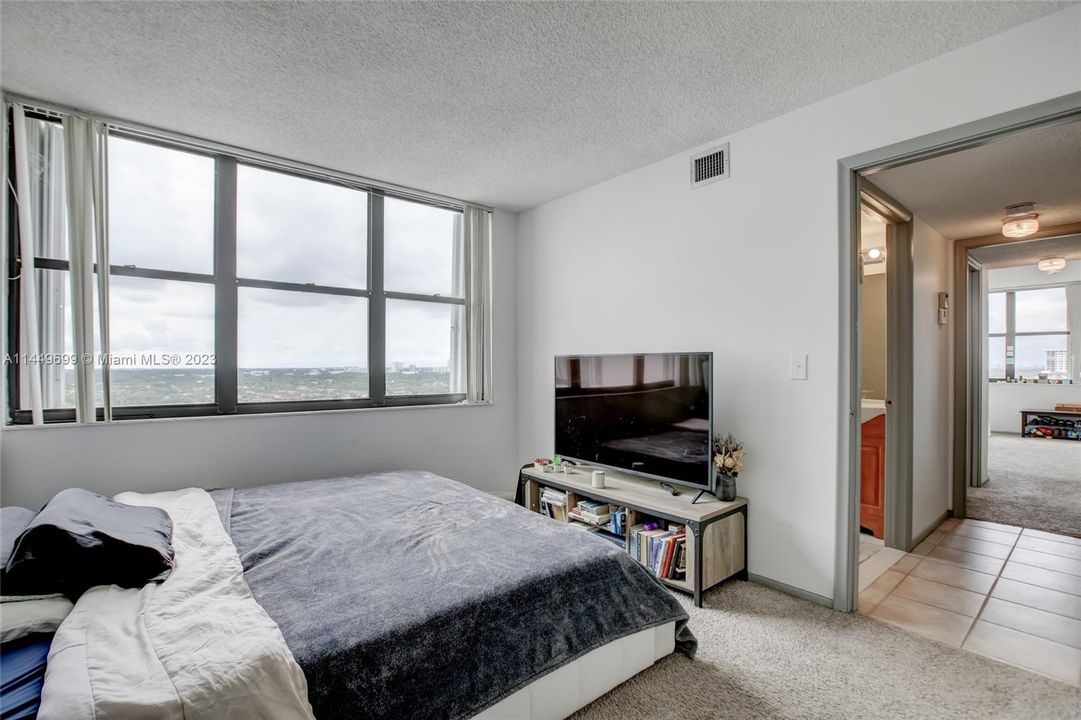 Недавно продано: $459,000 (2 спален, 2 ванн, 1250 Квадратных фут)