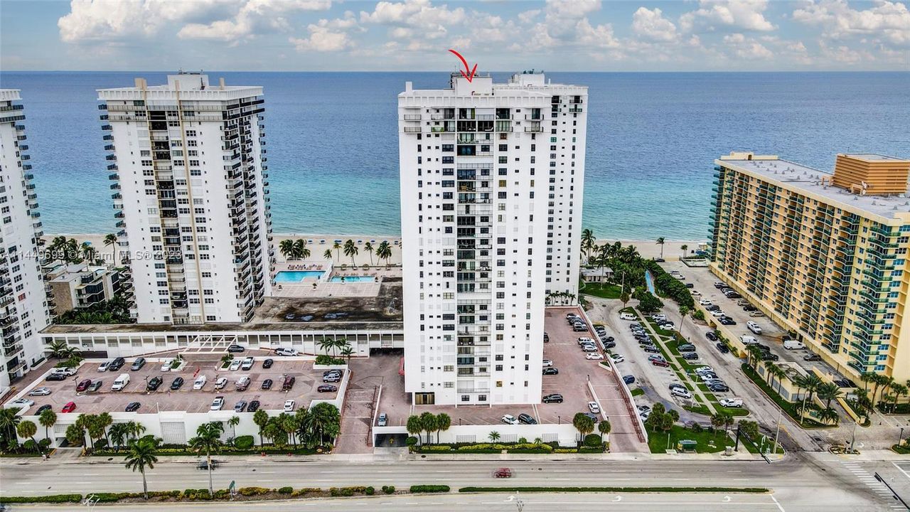 Недавно продано: $459,000 (2 спален, 2 ванн, 1250 Квадратных фут)