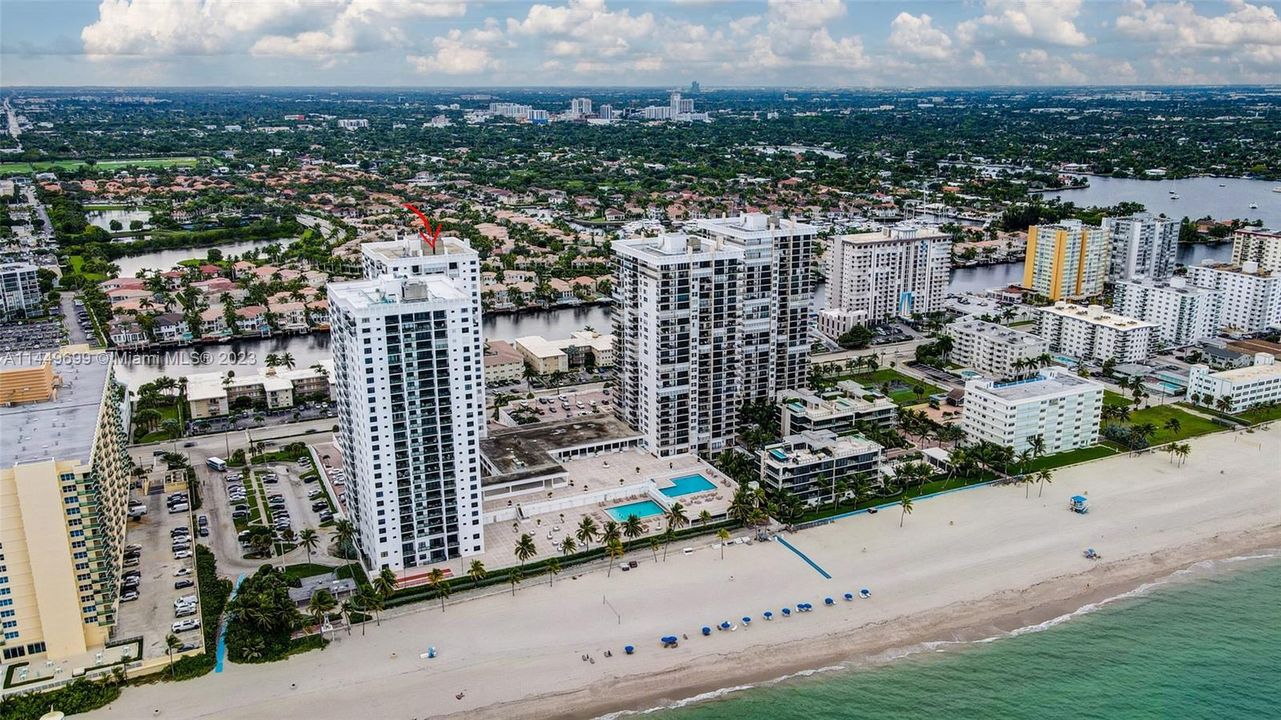 Недавно продано: $459,000 (2 спален, 2 ванн, 1250 Квадратных фут)