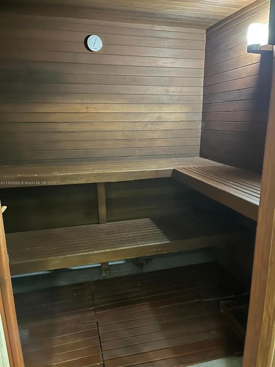 最近租的: $3,000 (2 贝兹, 2 浴室, 1183 平方英尺)