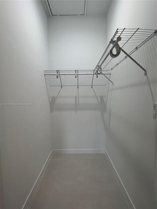 Недавно продано: $620,000 (3 спален, 2 ванн, 1405 Квадратных фут)