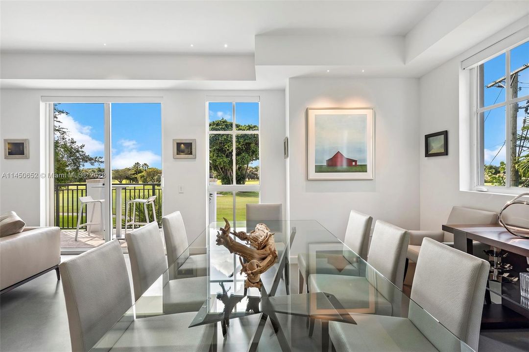 For Sale: $3,590,000 (4 beds, 4 baths, 2791 Square Feet)