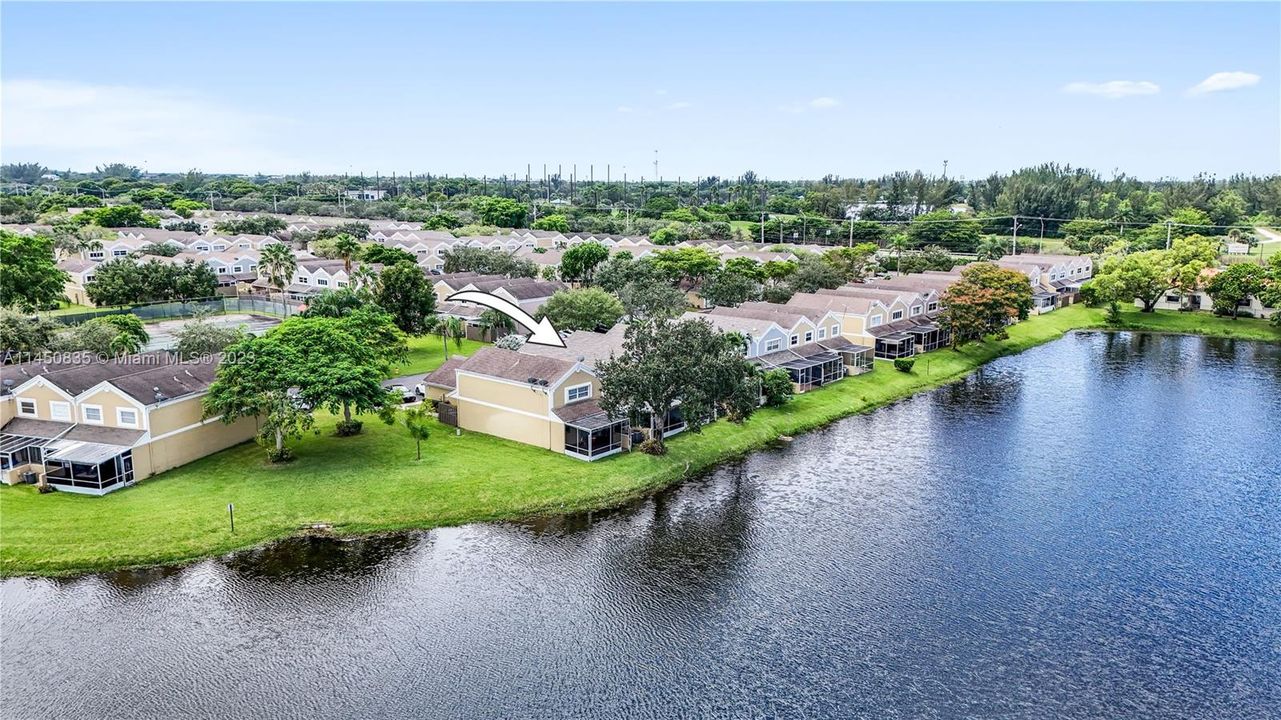 最近售出: $470,000 (3 贝兹, 3 浴室, 1802 平方英尺)