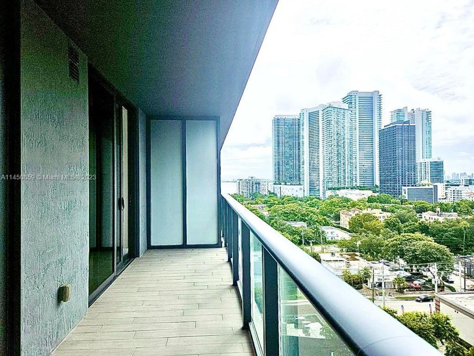 Recently Sold: $480,000 (1 beds, 1 baths, 673 Square Feet)