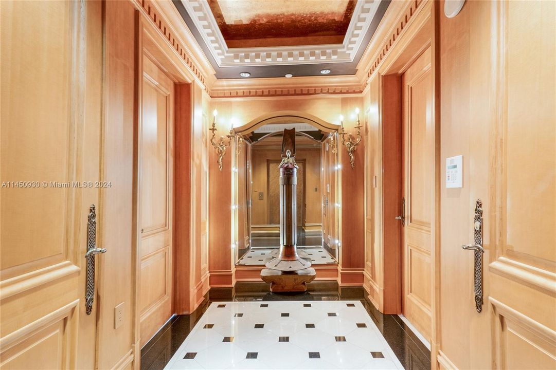 Vendido Recientemente: $4,250,000 (4 camas, 3 baños, 3480 Pies cuadrados)