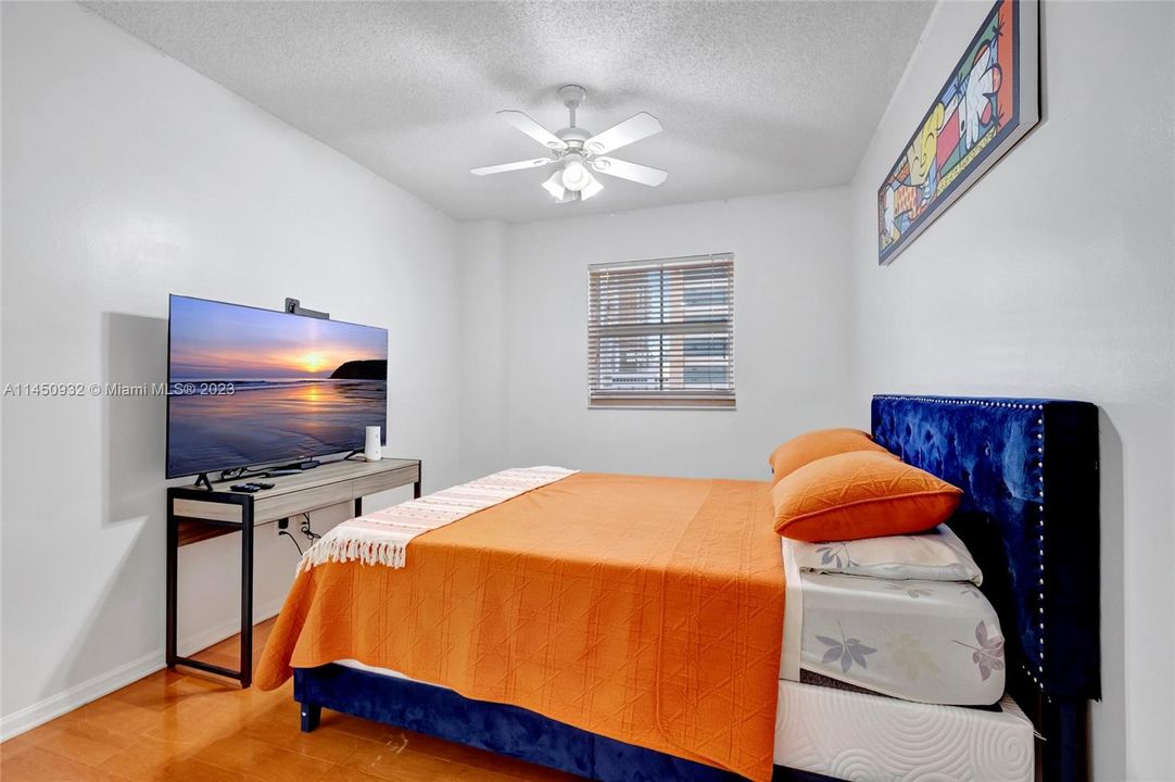 Recently Sold: $349,900 (1 beds, 1 baths, 600 Square Feet)