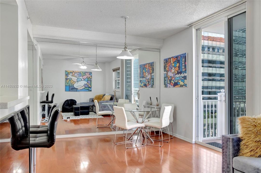 Recently Sold: $349,900 (1 beds, 1 baths, 600 Square Feet)