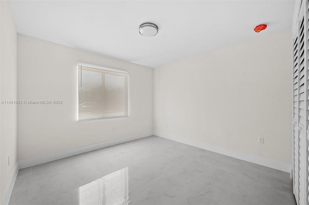 Vendido Recientemente: $680,000 (4 camas, 2 baños, 0 Pies cuadrados)