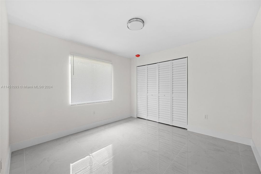 Vendido Recientemente: $680,000 (4 camas, 2 baños, 0 Pies cuadrados)