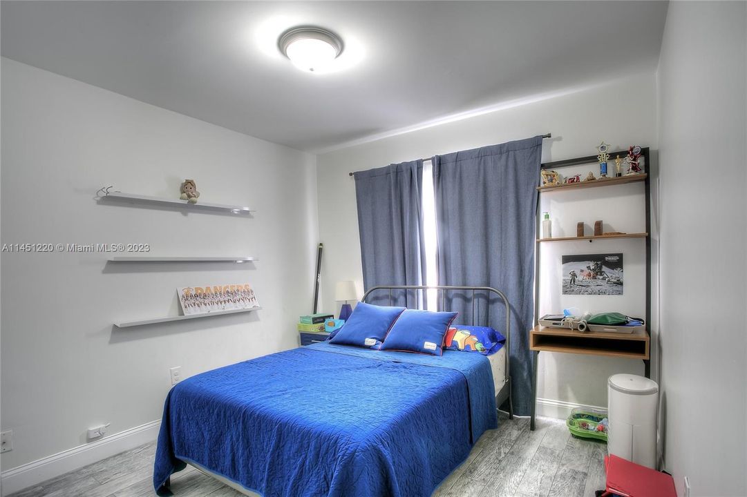 Recently Rented: $4,000 (4 beds, 2 baths, 1579 Square Feet)