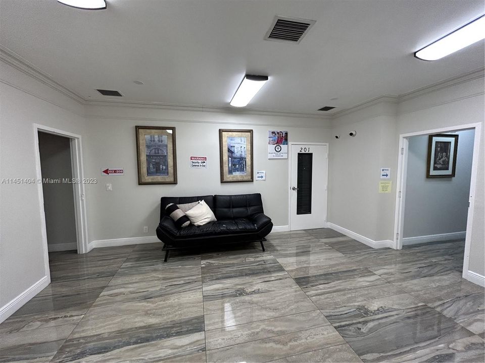 6101 W Atlantic Blvd