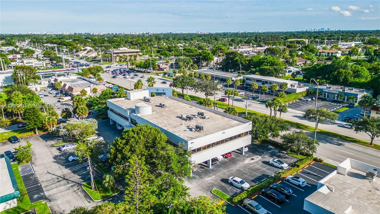 6101 W Atlantic Blvd