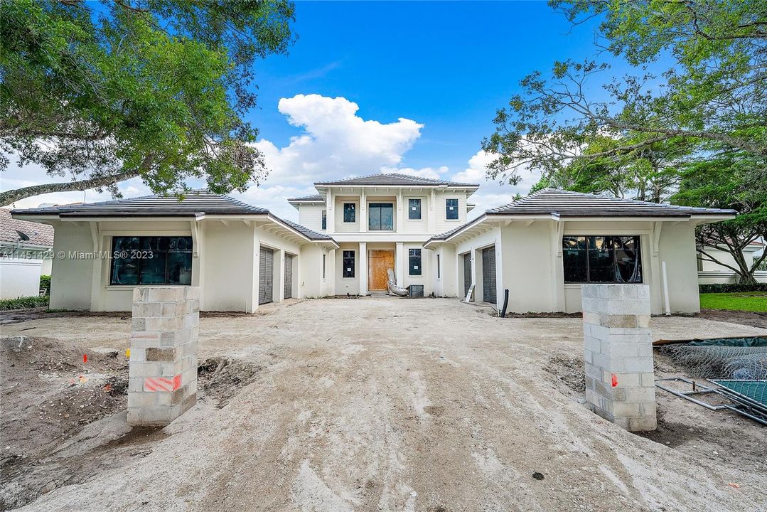 Recently Sold: $12,950,000 (5 beds, 6 baths, 6405 Square Feet)