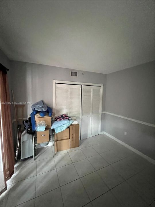 Recently Sold: $624,000 (3 beds, 2 baths, 1160 Square Feet)