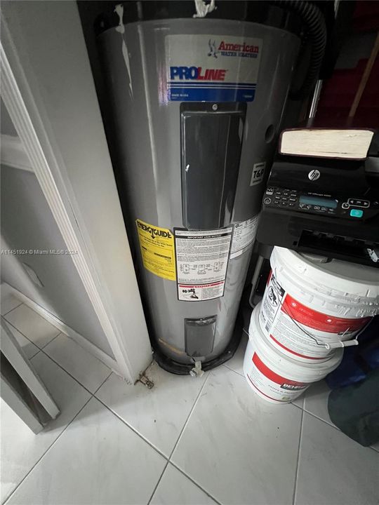 Updated Water Heater with high Efficiency