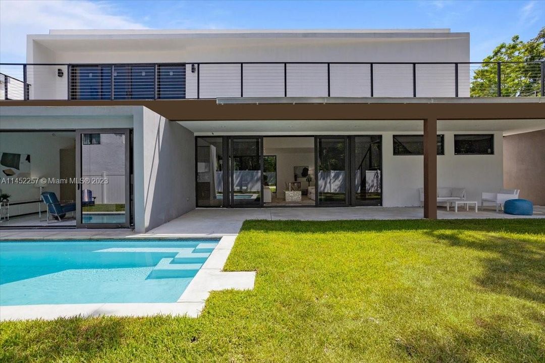 Недавно продано: $1,450,000 (4 спален, 3 ванн, 0 Квадратных фут)