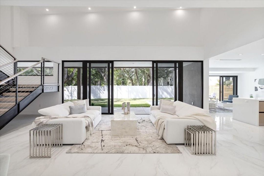 Недавно продано: $1,450,000 (4 спален, 3 ванн, 0 Квадратных фут)