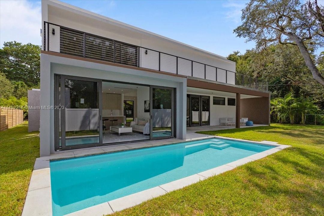 Недавно продано: $1,450,000 (4 спален, 3 ванн, 0 Квадратных фут)