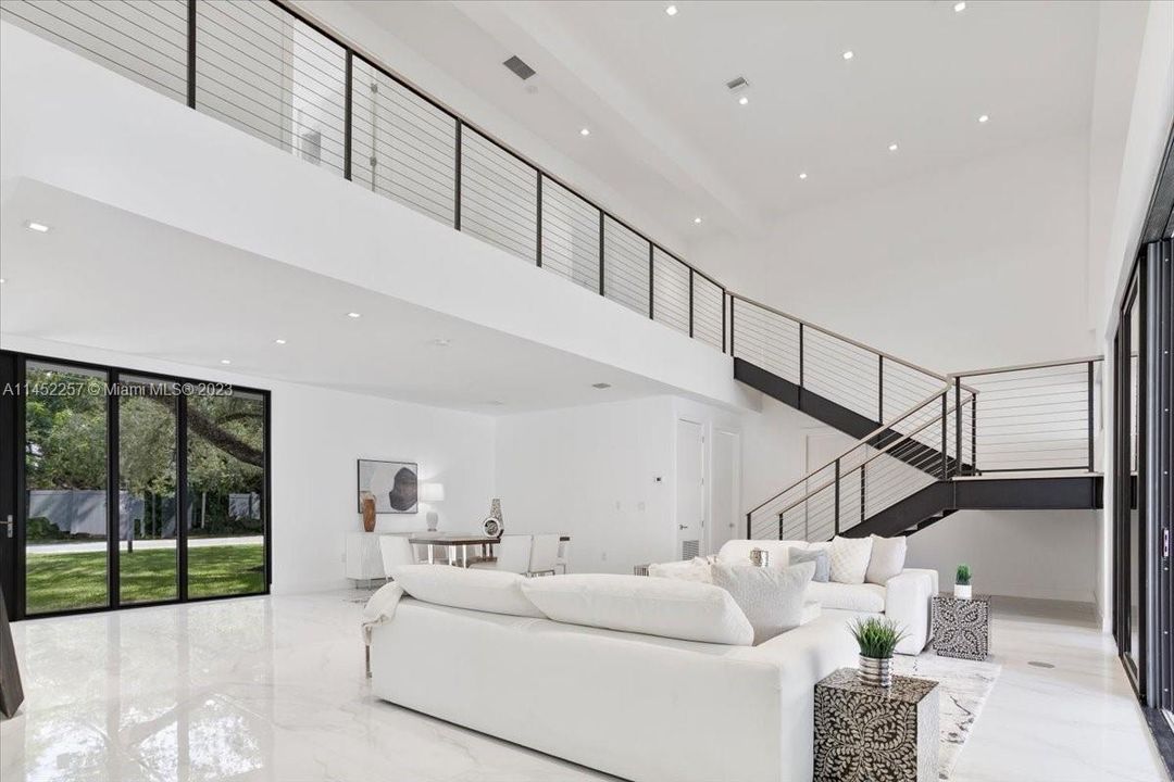 Недавно продано: $1,450,000 (4 спален, 3 ванн, 0 Квадратных фут)