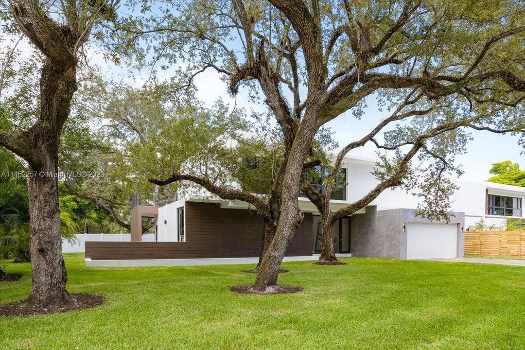 Недавно продано: $1,450,000 (4 спален, 3 ванн, 0 Квадратных фут)