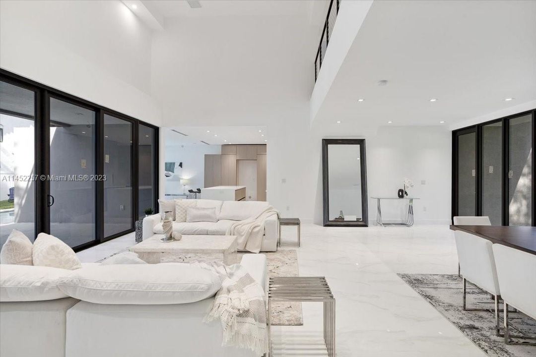 Недавно продано: $1,450,000 (4 спален, 3 ванн, 0 Квадратных фут)