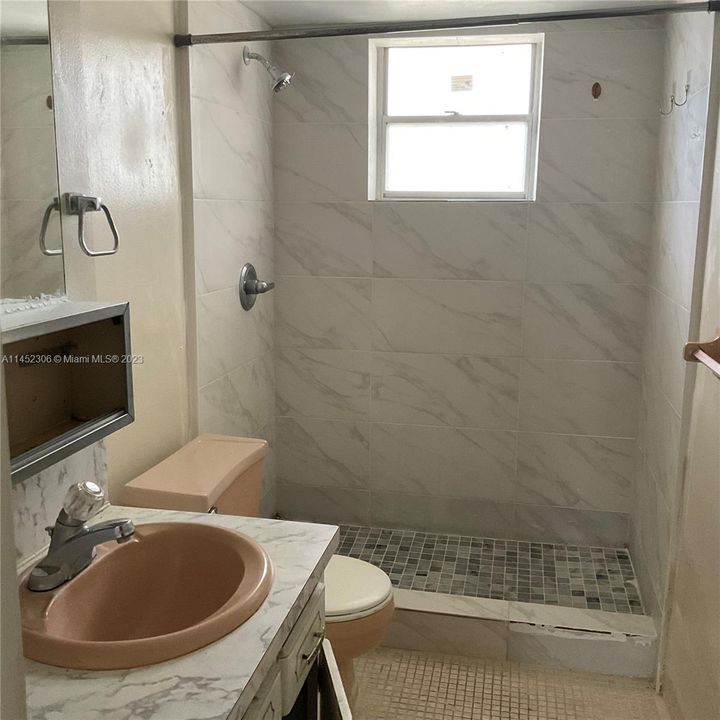 Recently Sold: $200,000 (1 beds, 1 baths, 0 Square Feet)