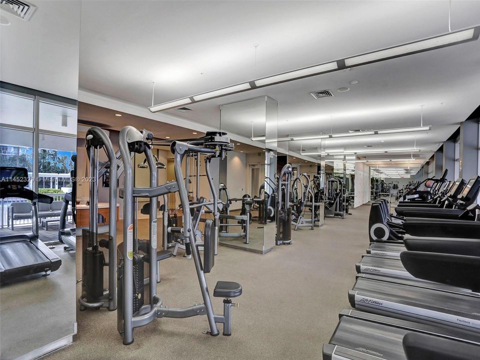 Recently Sold: $789,000 (1 beds, 1 baths, 896 Square Feet)