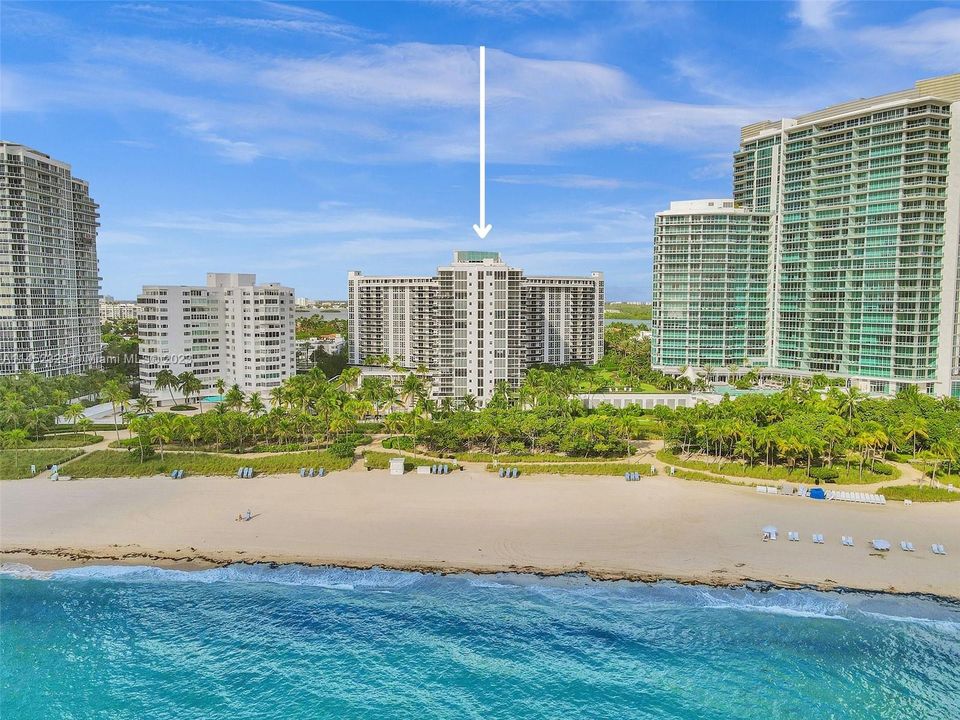 Recently Sold: $789,000 (1 beds, 1 baths, 896 Square Feet)