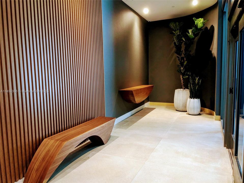 Vendido Recientemente: $579,000 (1 camas, 1 baños, 574 Pies cuadrados)