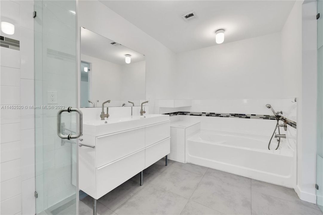 For Rent: $6,700 (3 beds, 2 baths, 2160 Square Feet)