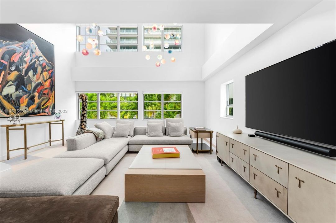 Vendido Recientemente: $1,895,000 (1 camas, 1 baños, 1314 Pies cuadrados)