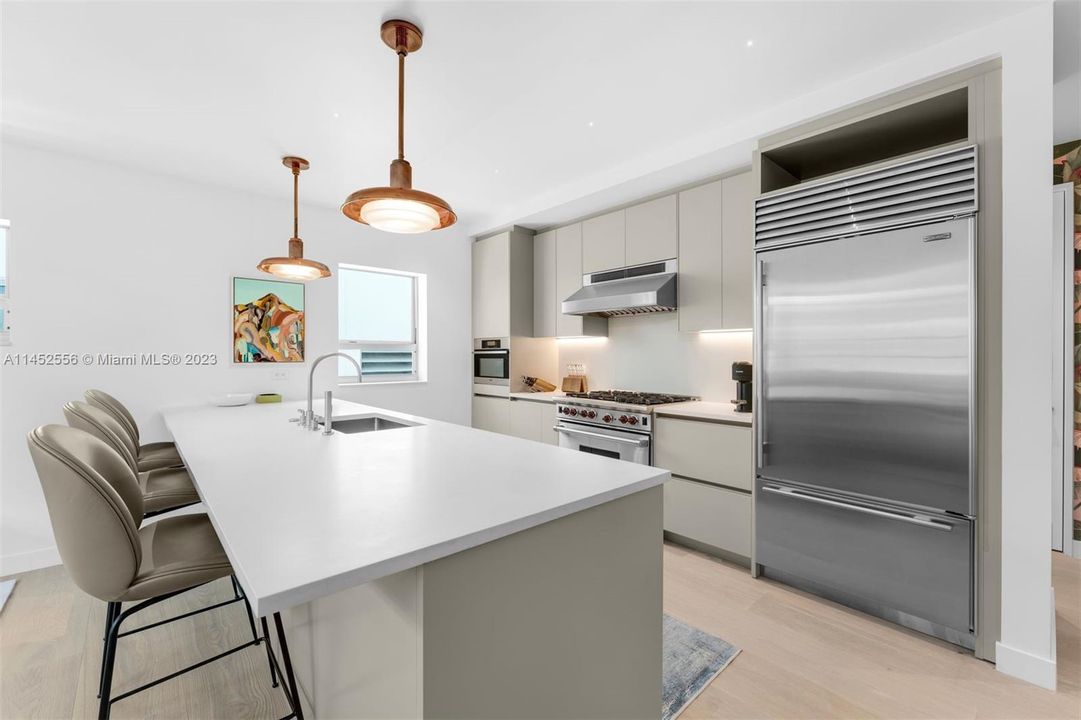 Vendido Recientemente: $1,895,000 (1 camas, 1 baños, 1314 Pies cuadrados)